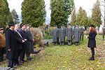 Am israelitischen Friedhof gedachten Ruth Yu-Szammer, Präsidentin der israelitischen Kultusgemeinde Graz, Bgm. Siegfried Nagl, Rami Langer, LH Franz Voves und Militärkommandant Heinz Zöllner der Gefallenen.