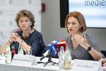 Pressekonferenz zum Thema Hochwasserschutz mit LR Ursula Lackner und LR Simone Schmiedtbauer (v.l.) im Medienzentrum Steiermark.